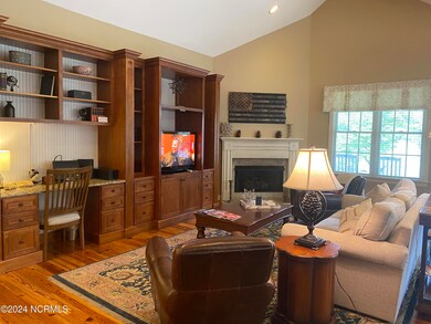 280 Cochrane Castle Cir unit 8, Pinehurst, NC 28374 - photo 2