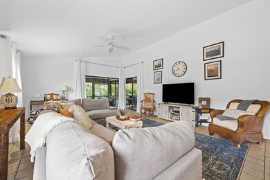 6609 SE Yorktown Dr, Hobe Sound, FL 33455 - photo 7