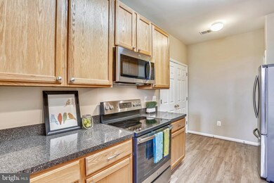 12701 Found Stone Rd unit 303, Germantown, MD 20876 - photo 7