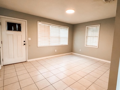 1417 Cr 194, Blue Springs, MS 38828 - photo 5