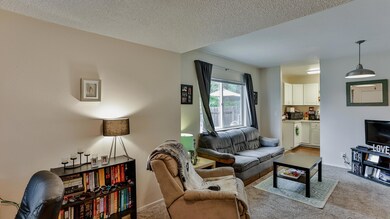 2954 Placer St, Redding, CA 96001 - photo 3