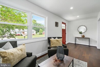 2300 Ruth Ave, Sparrows Point, MD 21219 - photo 4