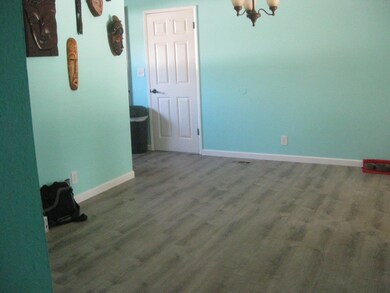 1108 SW Oak St, Grants Pass, OR 97526 - photo 7