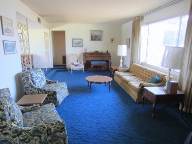 La Jolla Living room