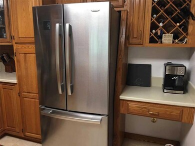 5285 Elgin Dr, Emmaus, PA 18049 - photo 5