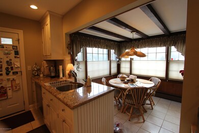 838 Arnold Avenue (7)