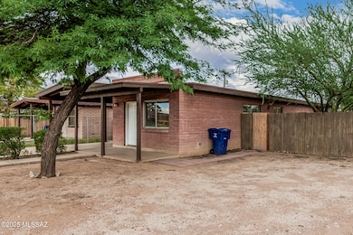 2037 E 18th St, Tucson, AZ 85719 - photo 4