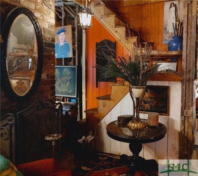 109 1/2 W Charlton St, Savannah, GA 31401 - photo 4