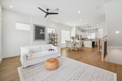 4524 Curtin Park Ct, Houston, TX 77018 - photo 2