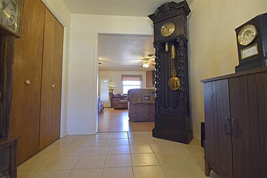 1103 Comanche Trail unit 8, Alamogordo, NM 88310 - photo 4