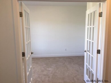 11 Saw Mill Ct, Saratoga Springs, NY 12866 - photo 7