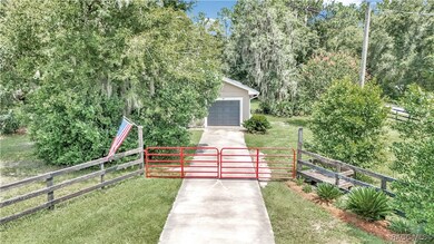 19495 SE 80th St, Morriston, FL 32668 - photo 3
