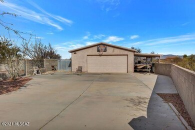 Garage Carport/Toy storage