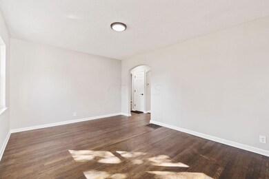 189 N Kellner Rd, Columbus, OH 43209 - photo 5