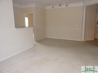 living room/dining room