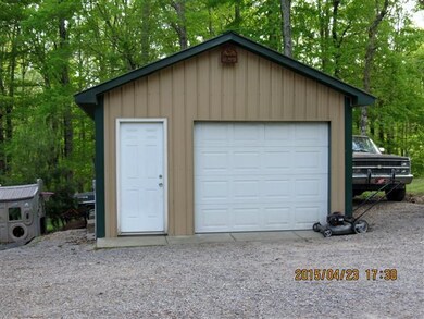 16'x24' garage with electric.