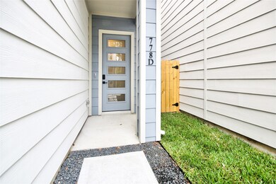 778 W Tidwell Rd unit D, Houston, TX 77091 - photo 2