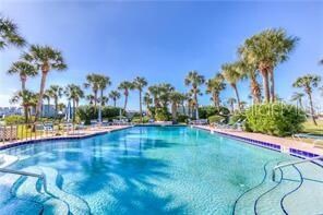 Condo pool