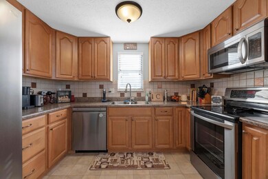 851 Cherryberry Dr, Columbus, OH 43228 - photo 7