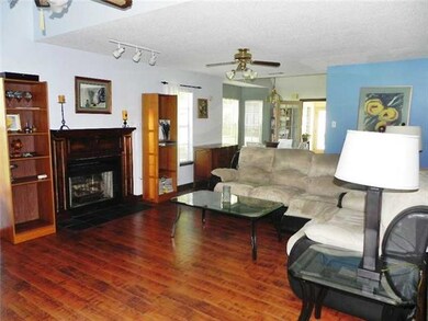 Den/Family/Great Room.