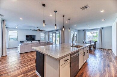 10291 Timberline Valley Ave, Las Vegas, NV 89124 - photo 4