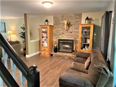 821 Red Rock Rd, Cresco, PA 18326 - photo 4