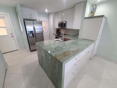 Gulfstream Shores unit 4090, Delray Beach, FL 33483 - photo 4