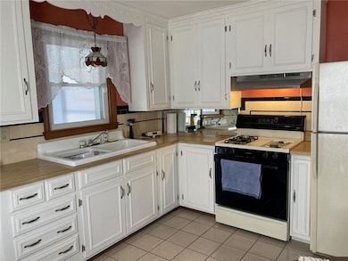 kitchen tile floor