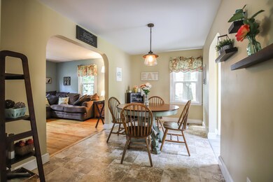 252 E Bridge St Westbrook - 12Din