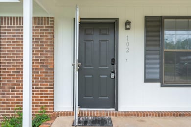 4-web-or-mls-102-alice-dr