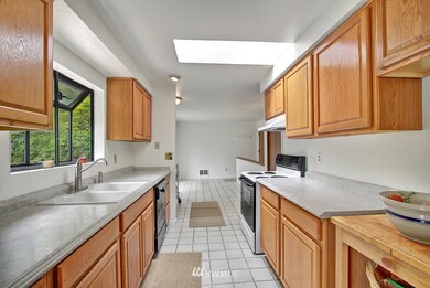 unlisted-address, Brier, WA 98036 - photo 6