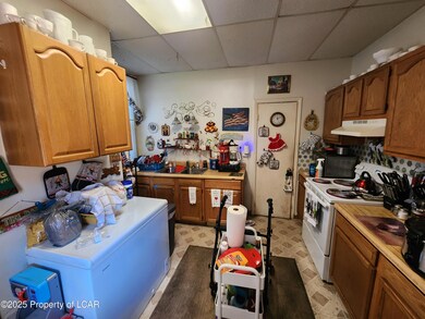 234 E Main St, Nanticoke, PA 18634 - photo 7