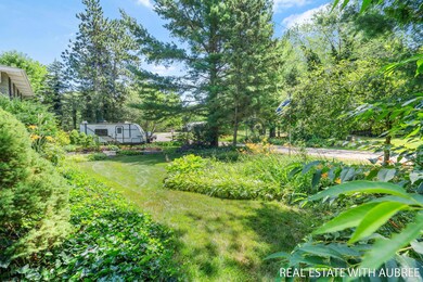 5-web-or-mls-A7408911