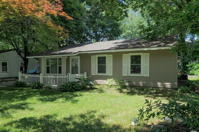 3327 Alpine St-103