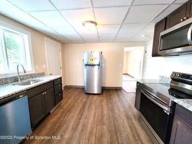 1210 Swetland St, Scranton, PA 18504 - photo 6