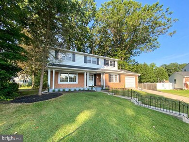 906 Preston Ct, Blackwood, NJ 08012 - photo 2