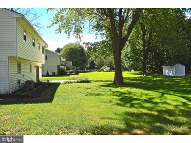 9 Meadowview Dr, East Windsor, NJ 08512 - photo 3