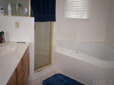 3400 W Oxley Dr, Muncie, IN 47304 - photo 7