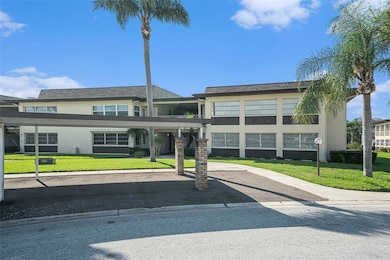 5123 Topaz Ln unit 202, New Port Richey, FL 34652 - photo 3