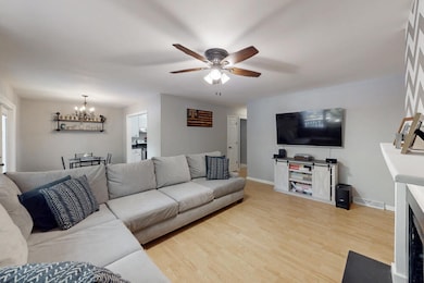 Open Floor Plan!