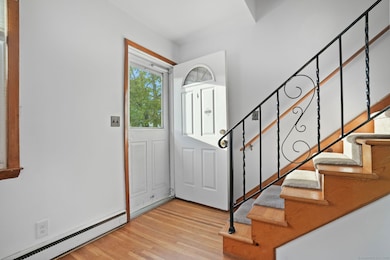 196 Frederick St, Stamford, CT 06902 - photo 6