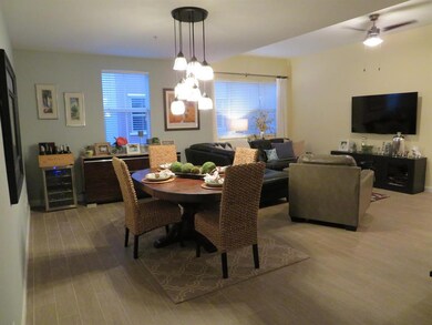 Dining / Family