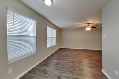 5006 Natchez Ridge Ct, Katy, TX 77449 - photo 5