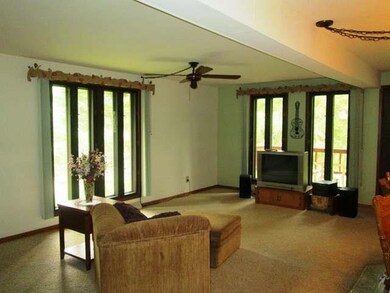 N9519 Phalzgraff Rd, Tomahawk, WI 54487 - photo 6