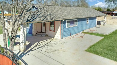 9426 Tower St, Houston, TX 77088 - photo 7