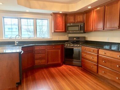 6 Russell Rd unit 6, Winchester, MA 01890 - photo 2