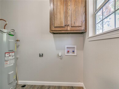 217 S Oak St, Guthrie, OK 73044 - photo 7