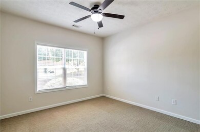 Private  Guest Bedroom on Main