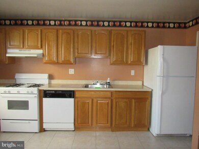 8485 Pioneer Dr, Severn, MD 21144 - photo 5