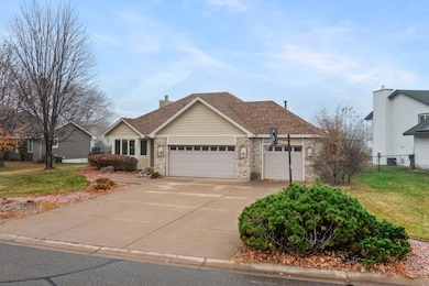 9213 Yates Bay, Brooklyn Park, MN 55443 - photo 4